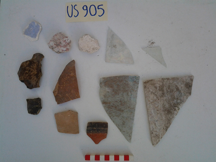 materiale proveniente da Unità Stratigrafica (ceramica, materiale di rivestimento, vetro) (limiti cronologici non precisabili)