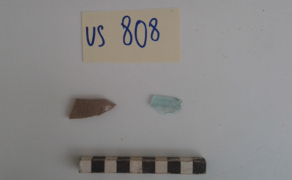 materiale proveniente da Unità Stratigrafica (ceramica, vetro) (limiti cronologici non precisabili)