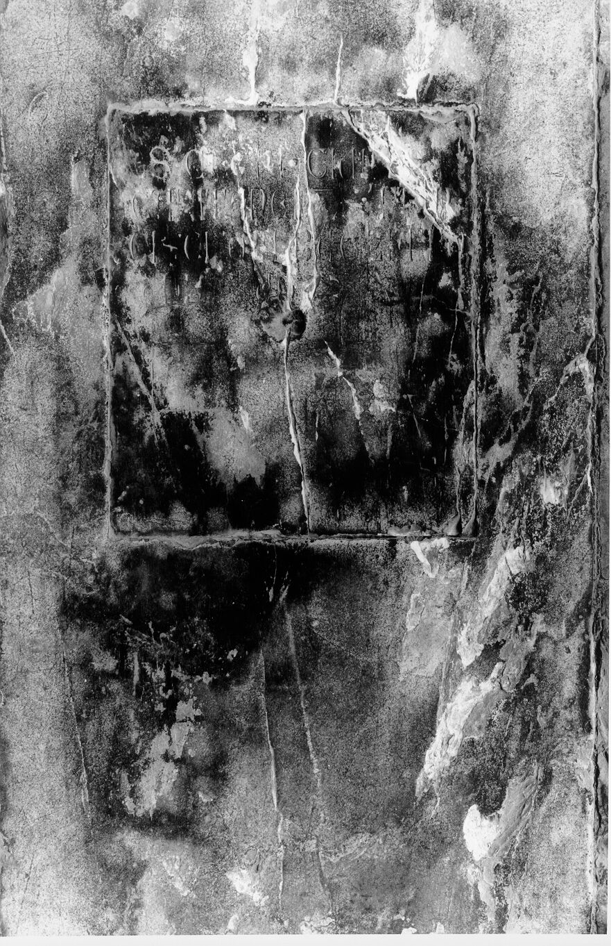 Cecco di Giunta Capitani e di Francesco del Bugliatto (lastra tombale) - bottega pisana (sec. XIV)