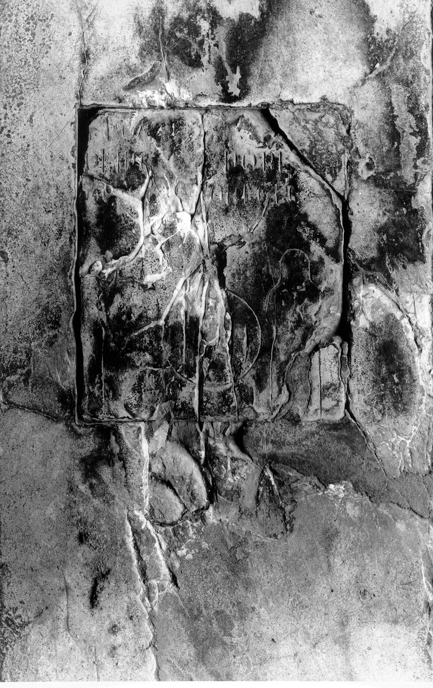 Confraternita del Corpo di San Torpè (lastra tombale) - bottega pisana (sec. XIV)