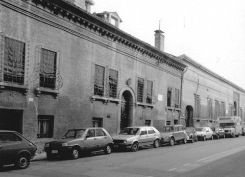 casa, privata - Ferrara (FE)  (XVI, fine)