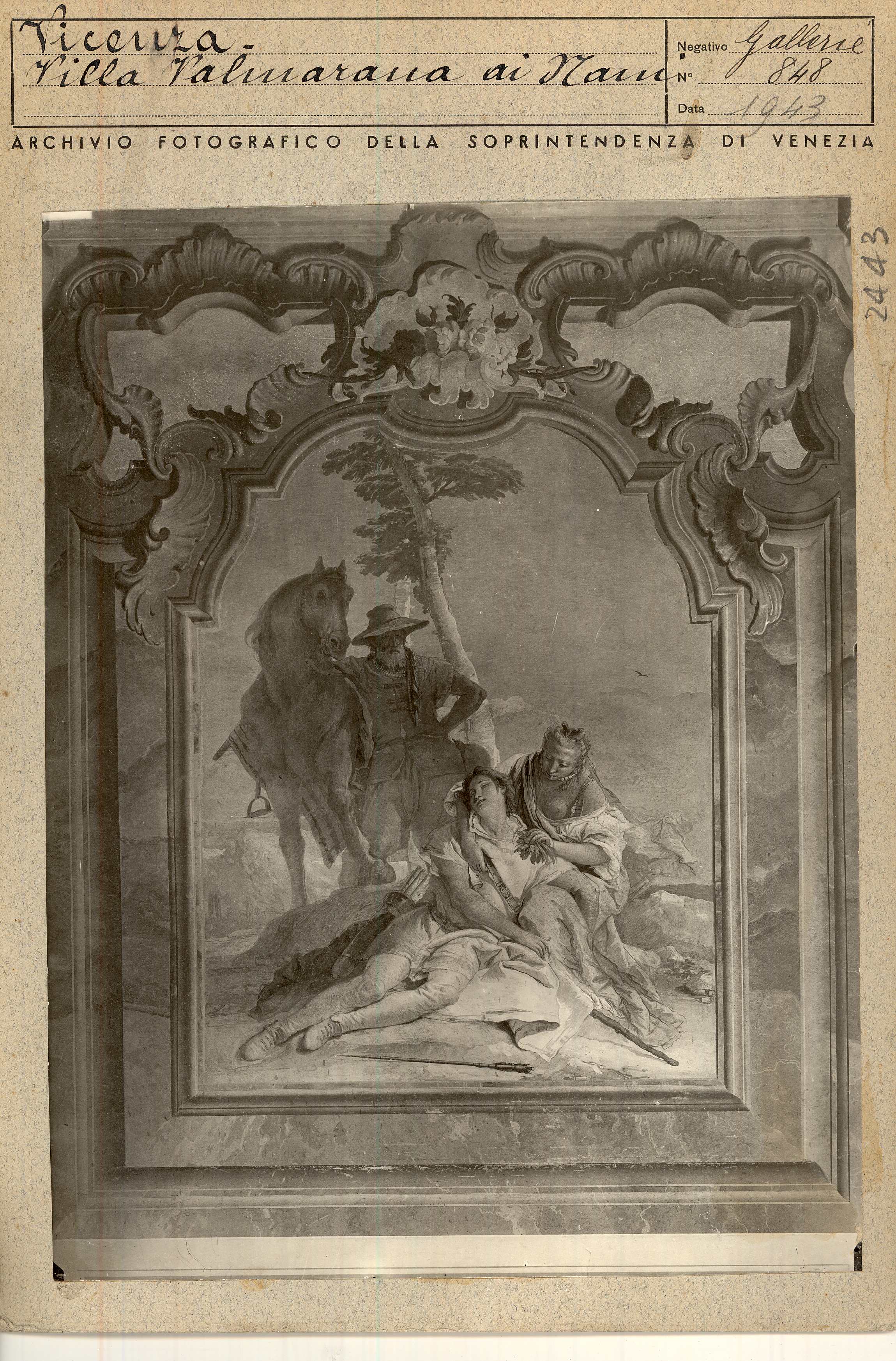 Vicenza. Villa Valmarana ai Nani. Seconda stanza a destra. Episodi dell'Orlando furioso. Angelica soccorre Medoro ferito (positivo) di Soprintendenza ai Monumenti (metà XX)