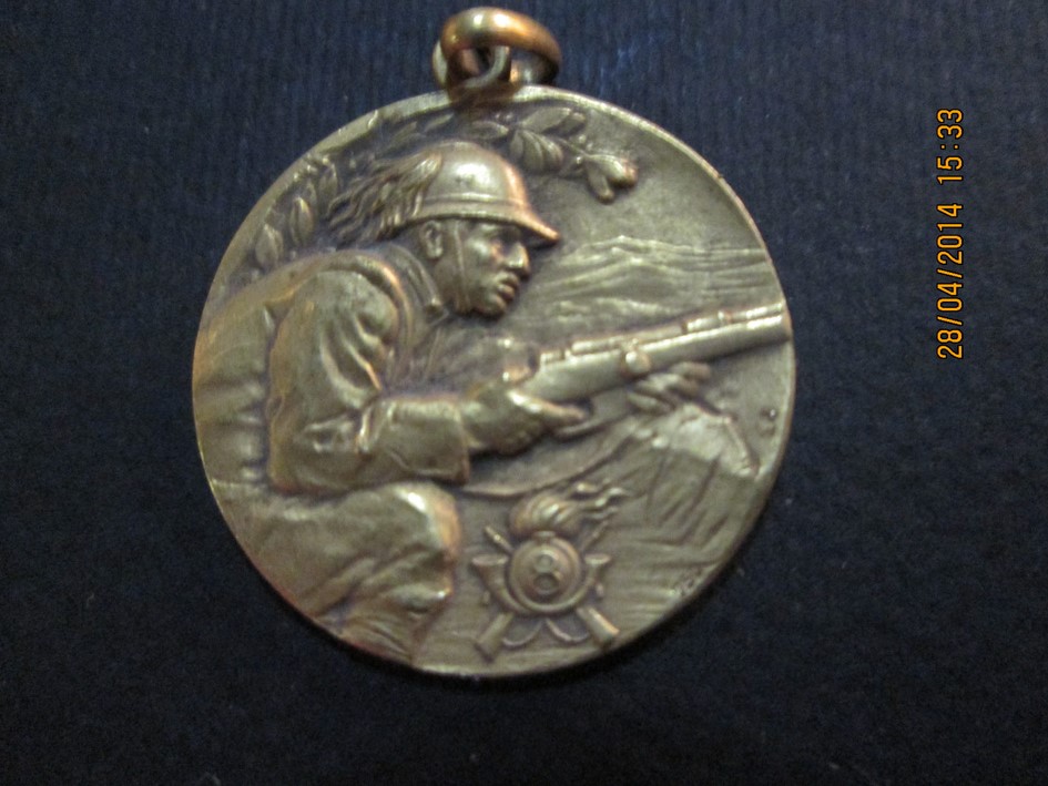 medaglia, elemento d'insieme - ambito italiano (XX)