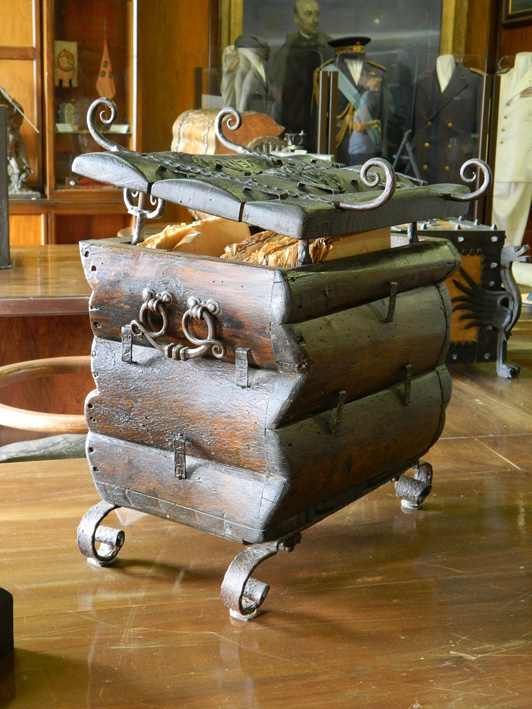 cofano, opera isolata - ambito italiano (XX)