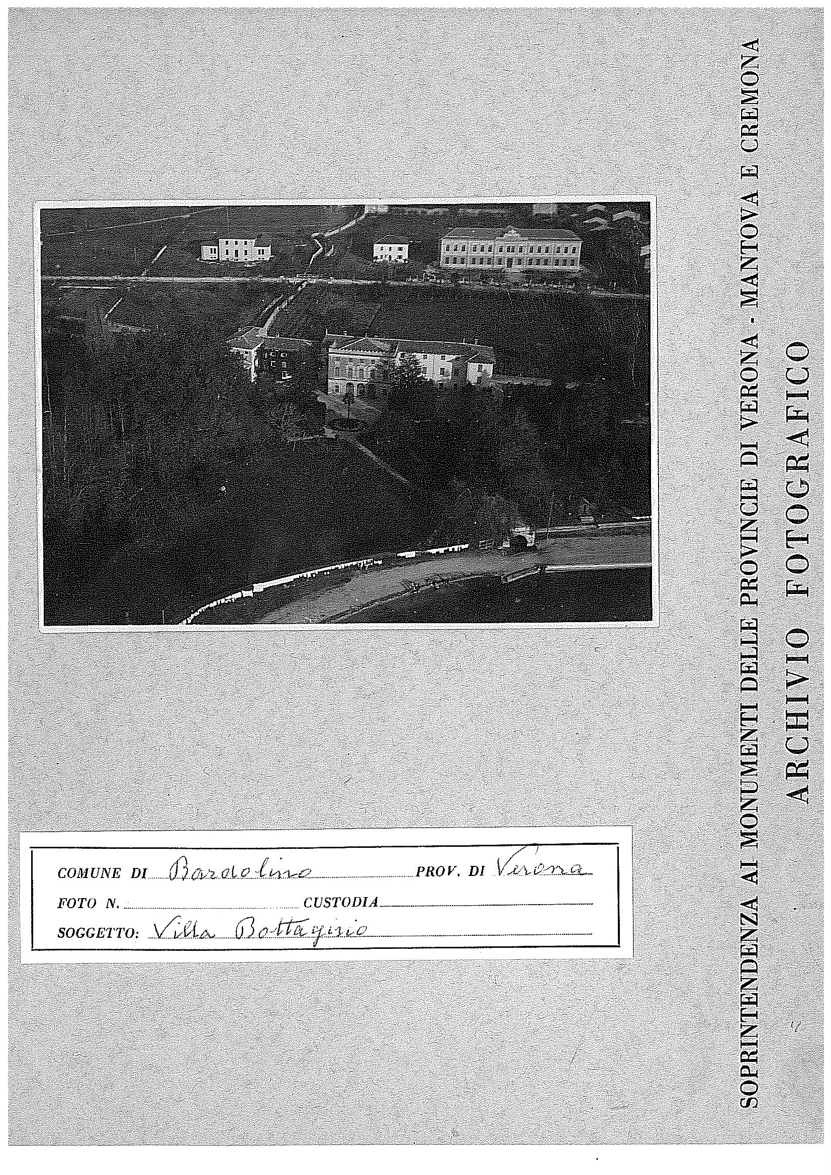 Villa Carrara-Bottagisio (positivo) di Soprintendenza ai Monumenti per le province di Verona Mantova e Cremona (XX)