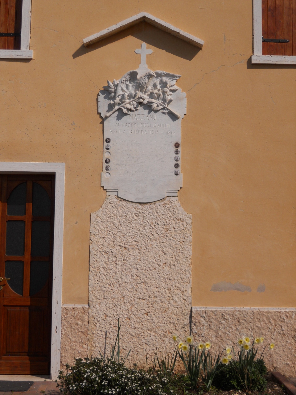allegoria della Vittoria come aquila (lapide commemorativa ai caduti) - ambito veronese (sec. XX)