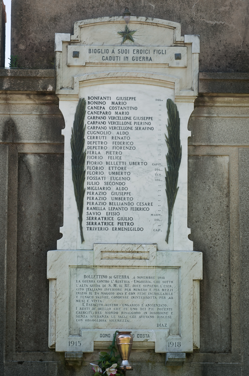 Allegoria della Patria (lapide commemorativa ai caduti) - ambito piemontese (primo quarto sec. XX)