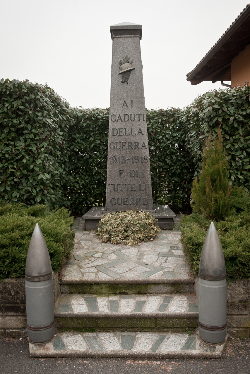 soggetto assente (monumento ai caduti - ad obelisco) - ambito piemontese (primo quarto, primo quarto sec. XX, sec. XXI)