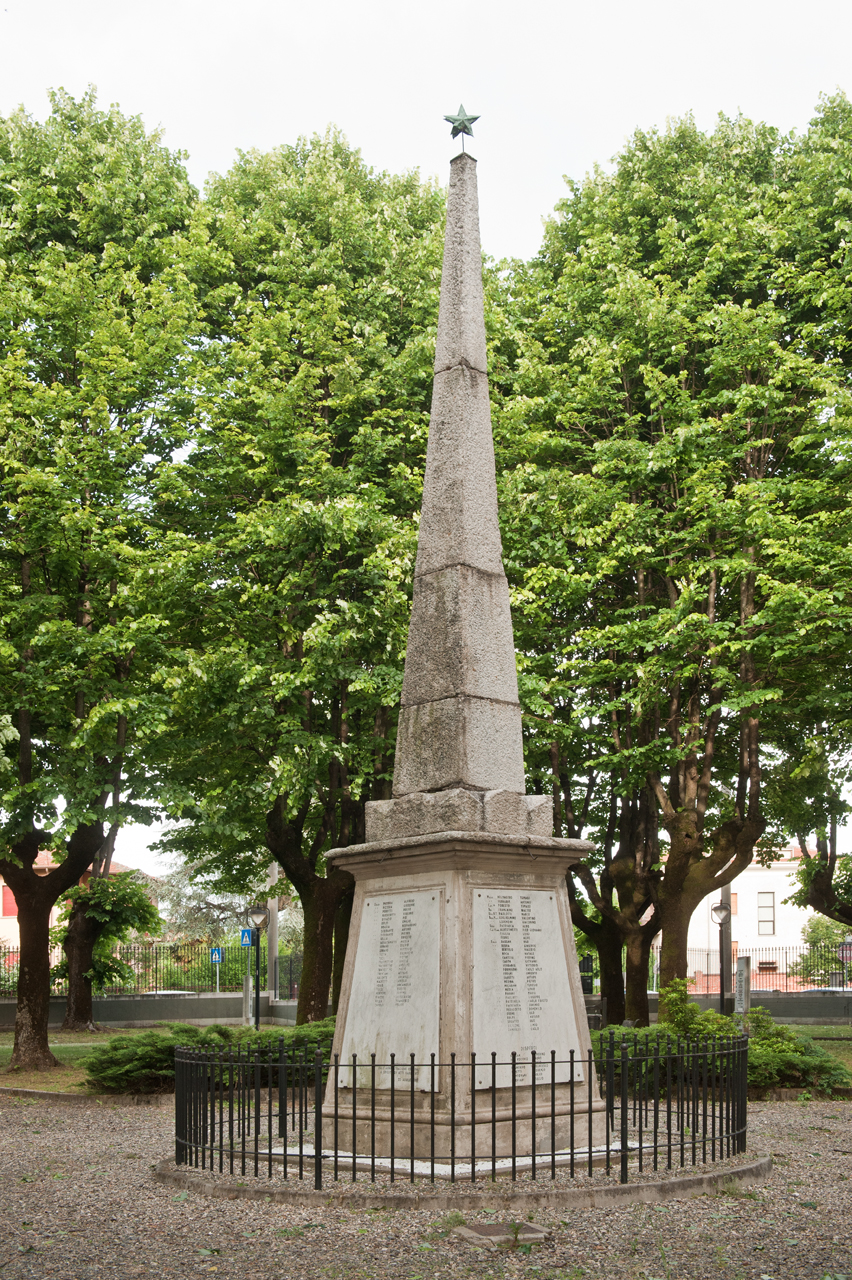 soggetto assente (monumento ai caduti - ad obelisco) - ambito piemontese (prima metà, ultimo quarto sec. XX, sec. XX)