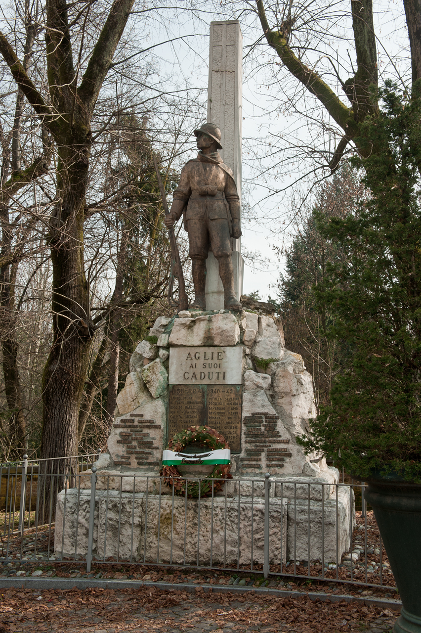 figura di soldato (monumento ai caduti) - ambito piemontese (prima metà sec. XX, sec. XX)