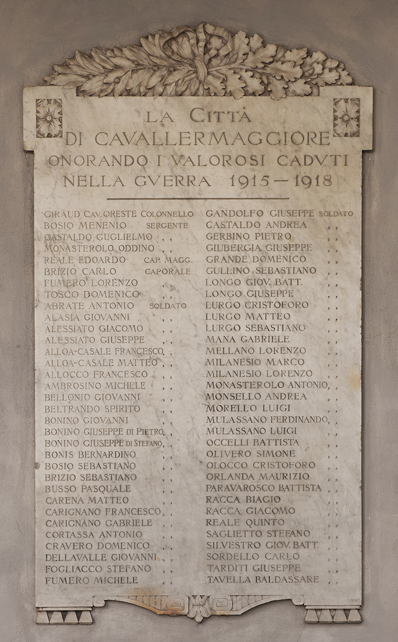 soggetto assente (lapide commemorativa ai caduti) di Catella Fratelli Ditta (primo quarto sec. XX)