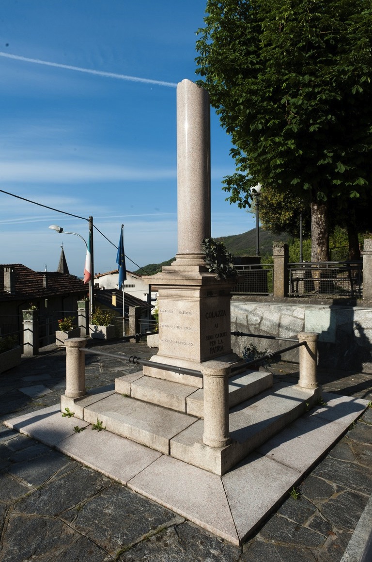 soggetto assente (monumento ai caduti - a colonna spezzata) - ambito piemontese (primo quarto sec. XX)