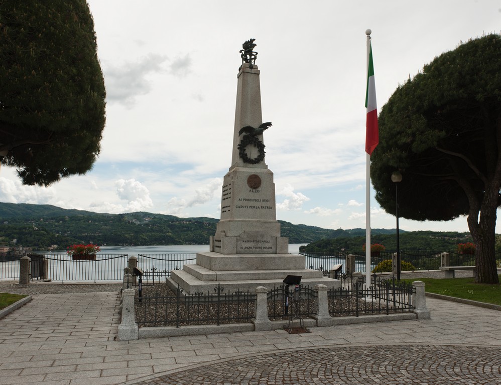allegoria della Vittoria come aquila (monumento ai caduti - ad obelisco) - ambito piemontese (primo quarto sec. XX)