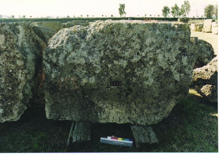 architrave/ frammento - ambito acheo coloniale (terzo quarto sec. VI a.C)