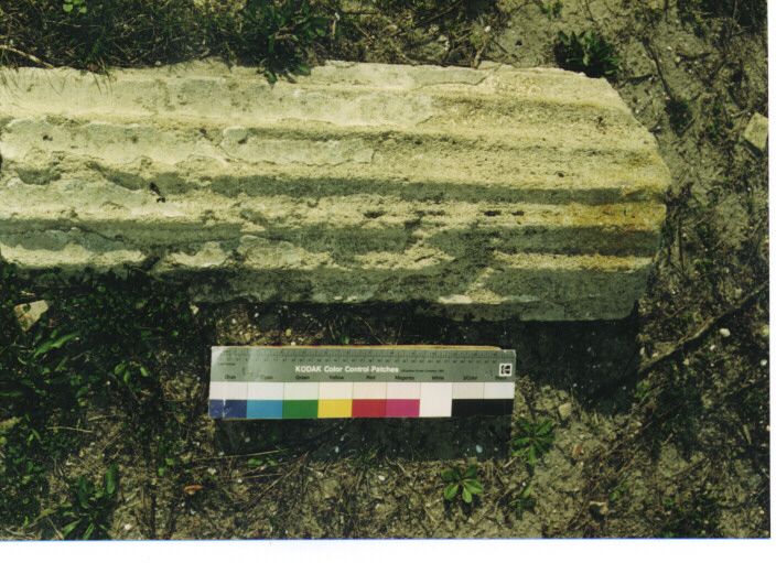 colonna/ frammento - ambito acheo coloniale (età classica)