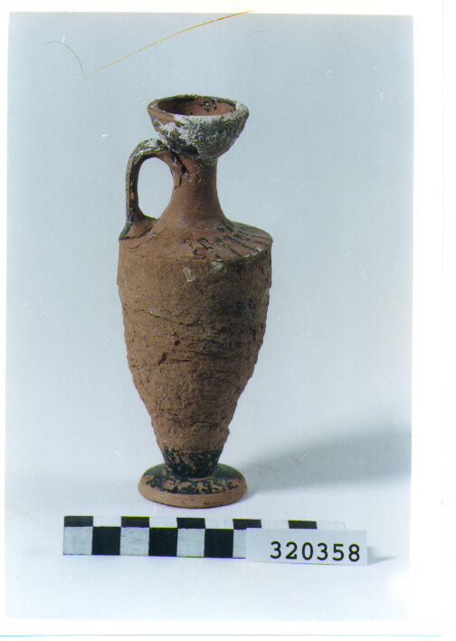 lekythos - produzione magnogreca (metà sec. V a.C)