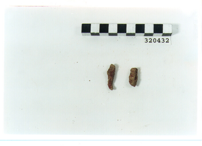 chiodo/ forma parzialmente ricostruibile - produzione magnogreca (sec. V a.C)