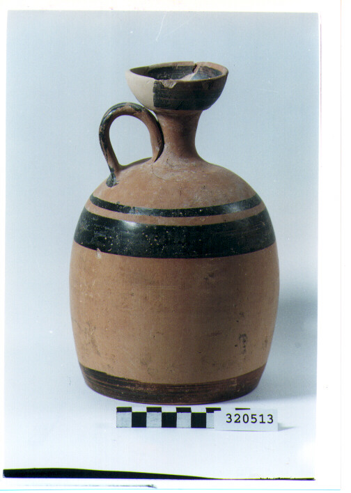 lekythos - produzione magnogreca (sec. V a.C)