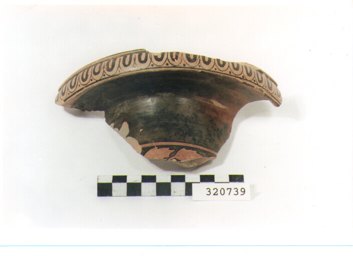 hydria/ orlo - produzione lucana (sec. IV a.C)