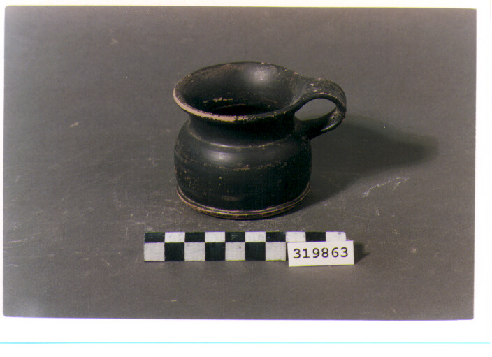 brocchetta - produzione magnogreca (sec. V a.C)