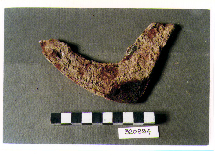 falcetto/ frammento - produzione italica (non determinabile)