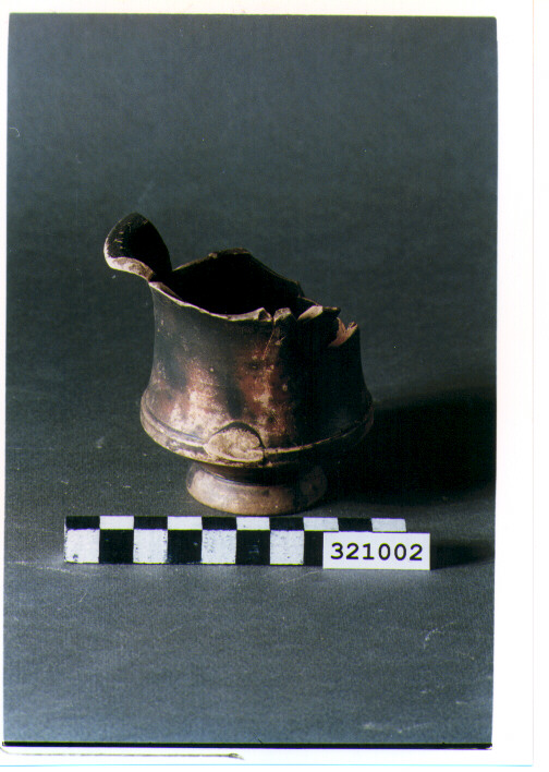 kantharos - produzione magnogreca (sec. IV a.C)