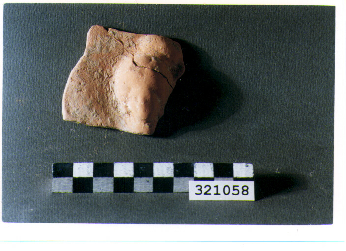 pinax votivo/ frammento - produzione magnogreca (inizio sec. III a.C)