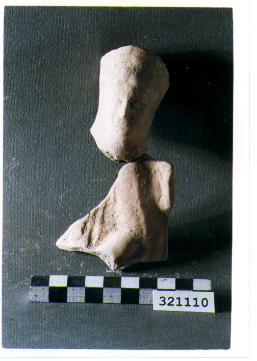 statuetta votiva/ frammento - produzione magnogreca (sec. VI a.C)