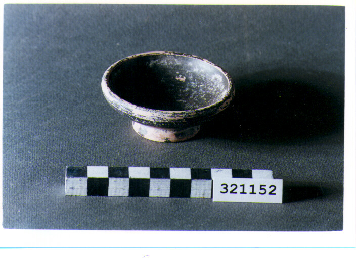 coppetta - produzione magnogreca (sec. III a.C)