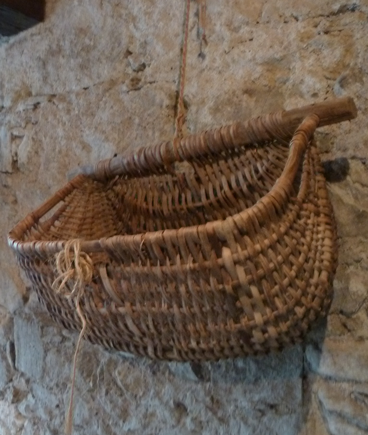 soggetto assente (cesta da soma) - ambito mendaticese (Sec. XX primo quarto - sec. XX secondo quarto)