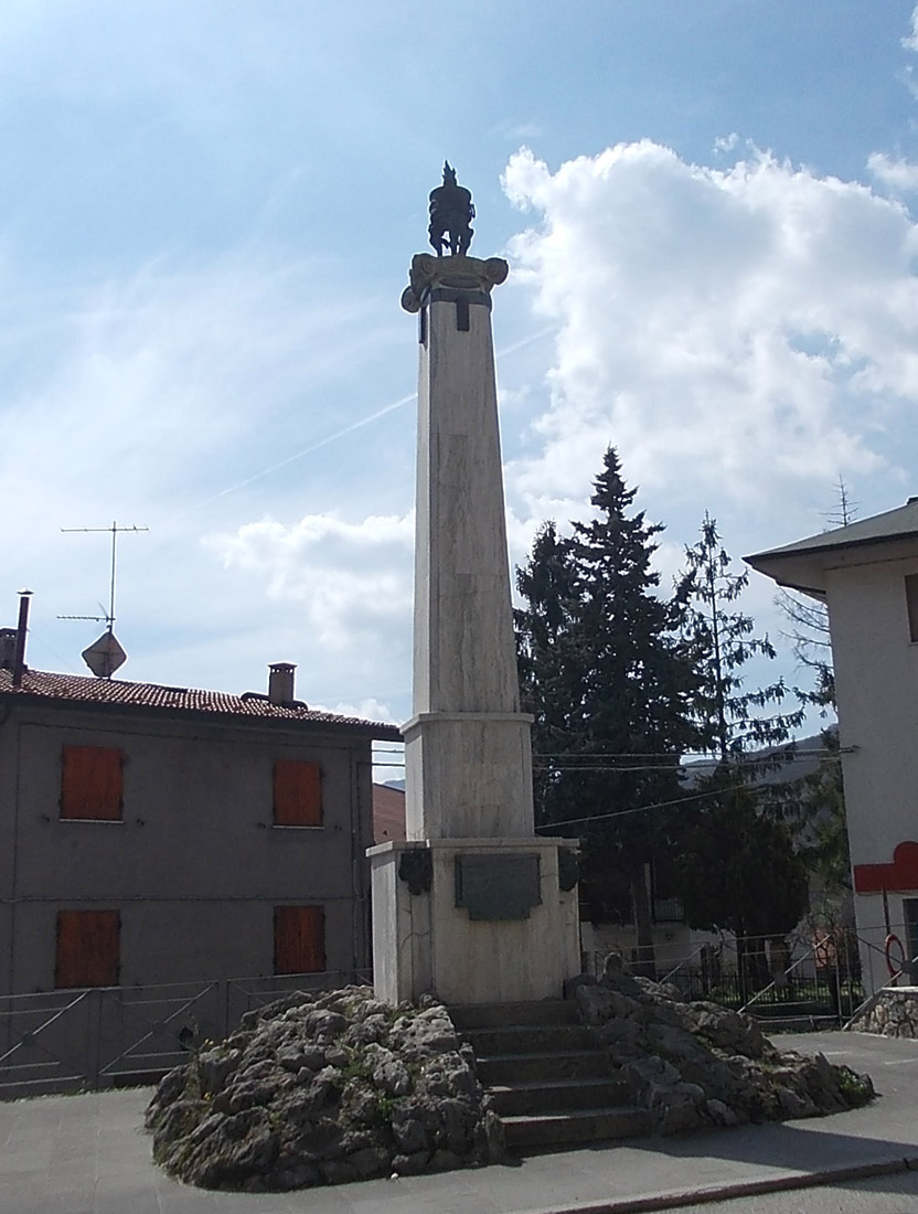 soggetto assente (monumento ai caduti) di Bardozzi Canzio - ambito marchigiano (terzo quarto XX)