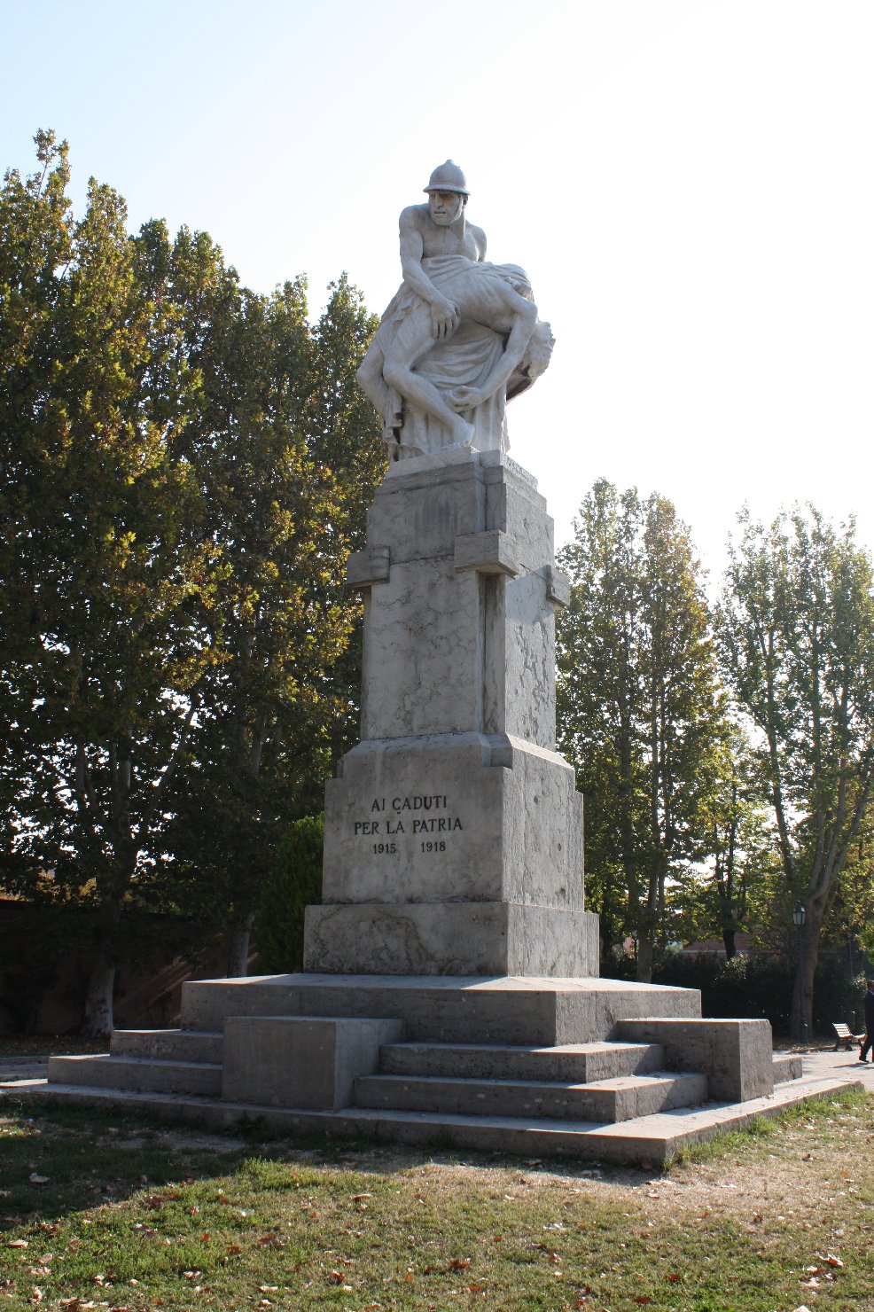 morte del soldato (monumento ai caduti - a cippo) di Pacciani Fornari Enrico (sec. XX)