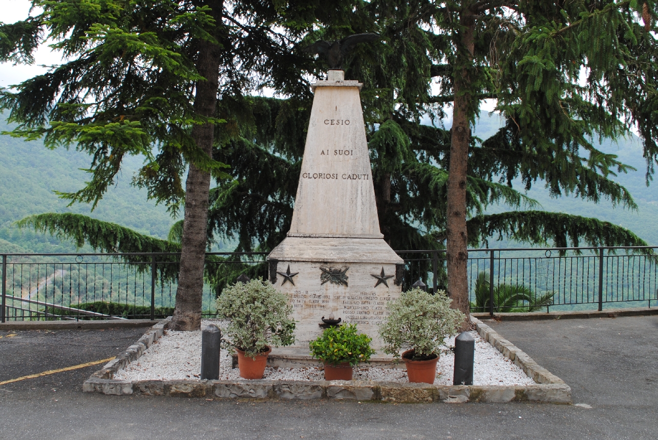 allegoria della Vittoria come aquila (monumento ai caduti - ad obelisco) - ambito italiano (XX)