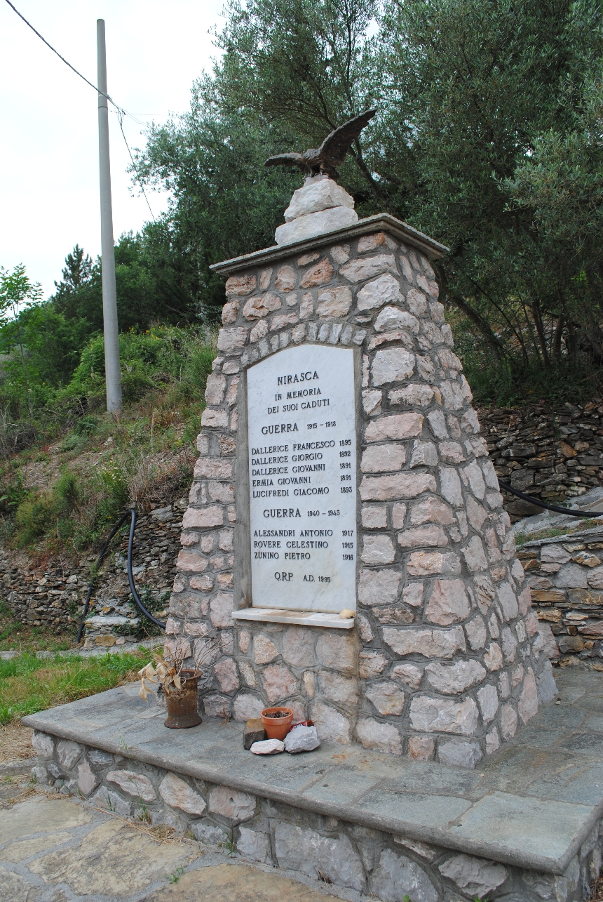 allegoria della Vittoria come aquila (monumento ai caduti - a cippo) - ambito italiano (XX)