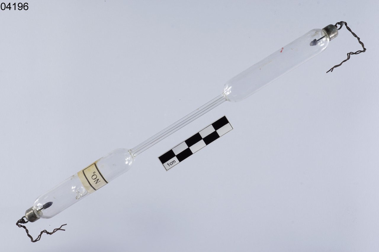 tubo, in vetro per scarica elettrica in atmosfera di biossido di azoto (prima metà sec. XX)