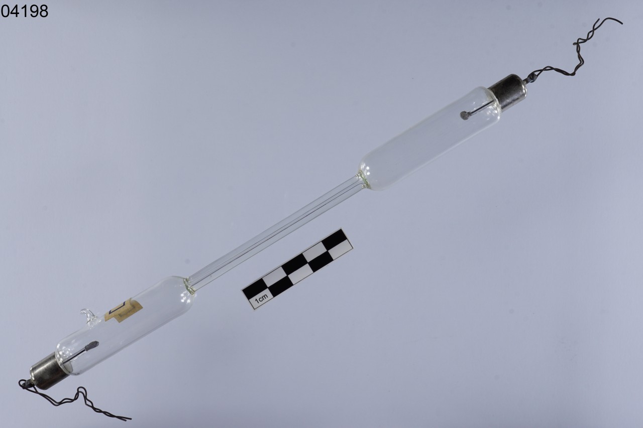 tubo, di Plücker in vetro per scarica elettrica in atmosfera di ossigeno (prima metà sec. XX)