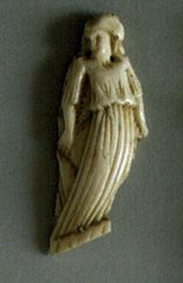 figura femminile (placchetta, elemento d'insieme) di Bottega degli Embriachi (prima metà sec. XV)