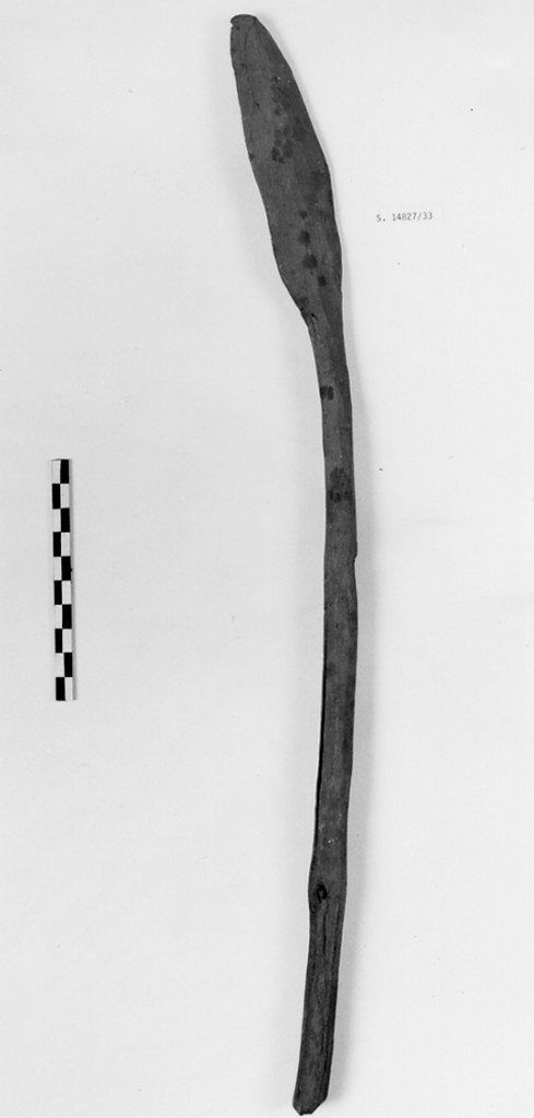 Timone ricurvo con pala lanceolata (Medio Regno)