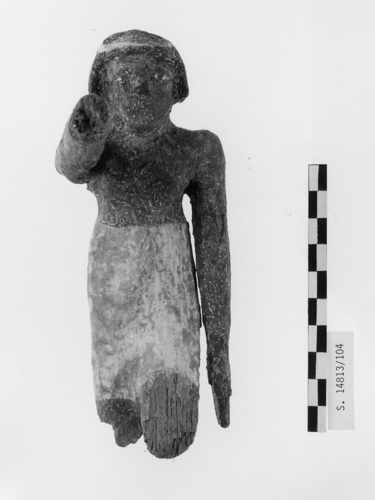 Statuetta maschile stante di membro di equipaggio (Medio Regno)