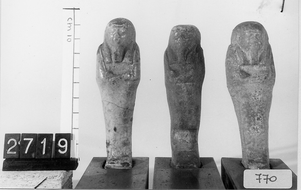 Ushabti mummiforme con pilastro dorsale, Schneider Cl.XIC (Epoca tarda)