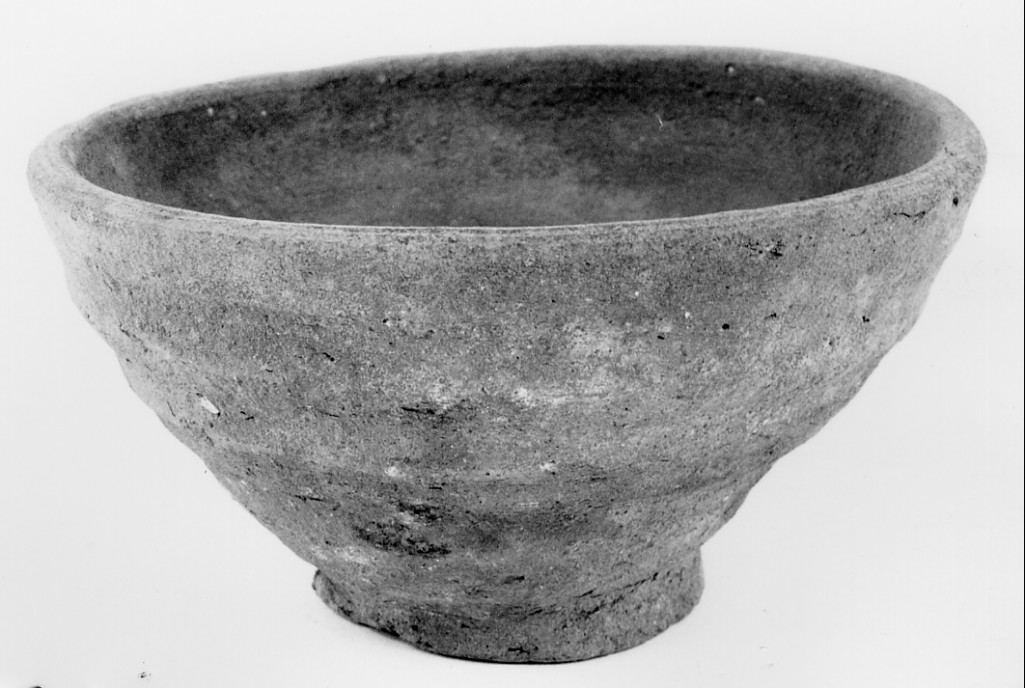 Coppa tronco-conica (III/ IV d.C)