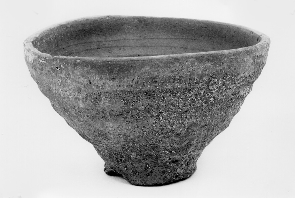 Coppa tronco-conica (III/ IV d.C)