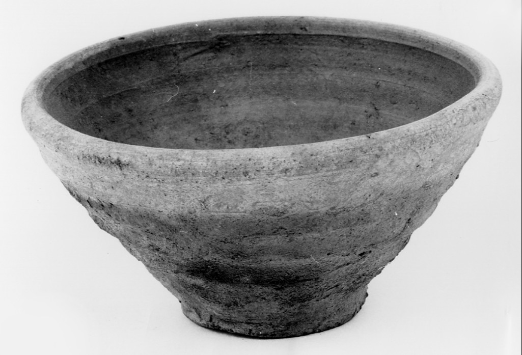 Coppa tronco-conica (III/ IV d.C)
