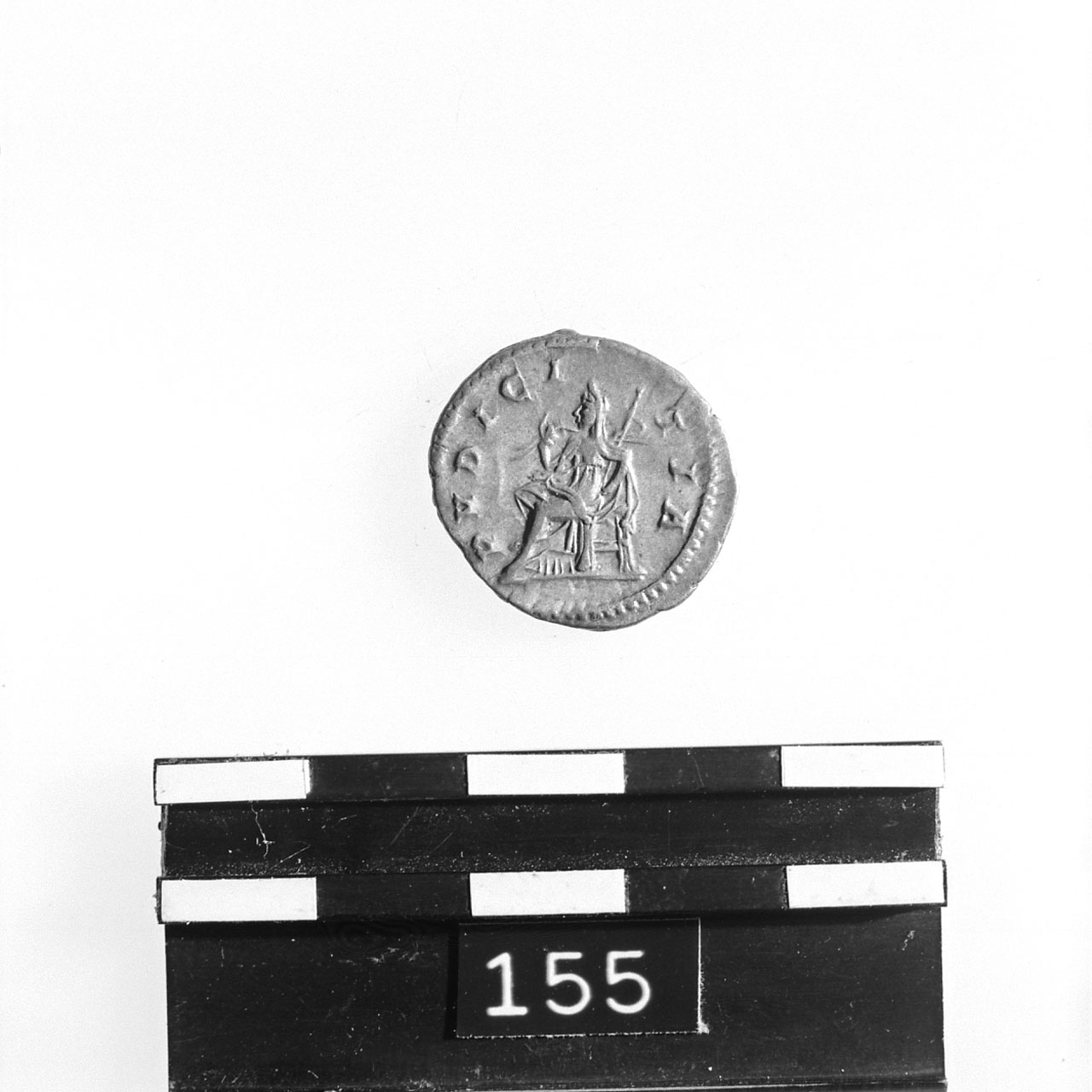 Denario, MATTINGLY / SYDENHAM / SUTHERLAND RIC IV2, n. 268 (Sec. III d.C)