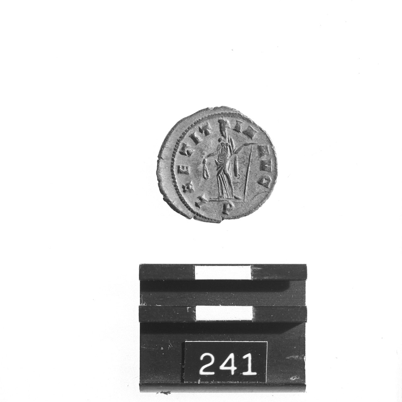 Antoniniano, WEBB RIC V1, pp. 150, 173 Varr. D/ Busto (Sec. III d.C)