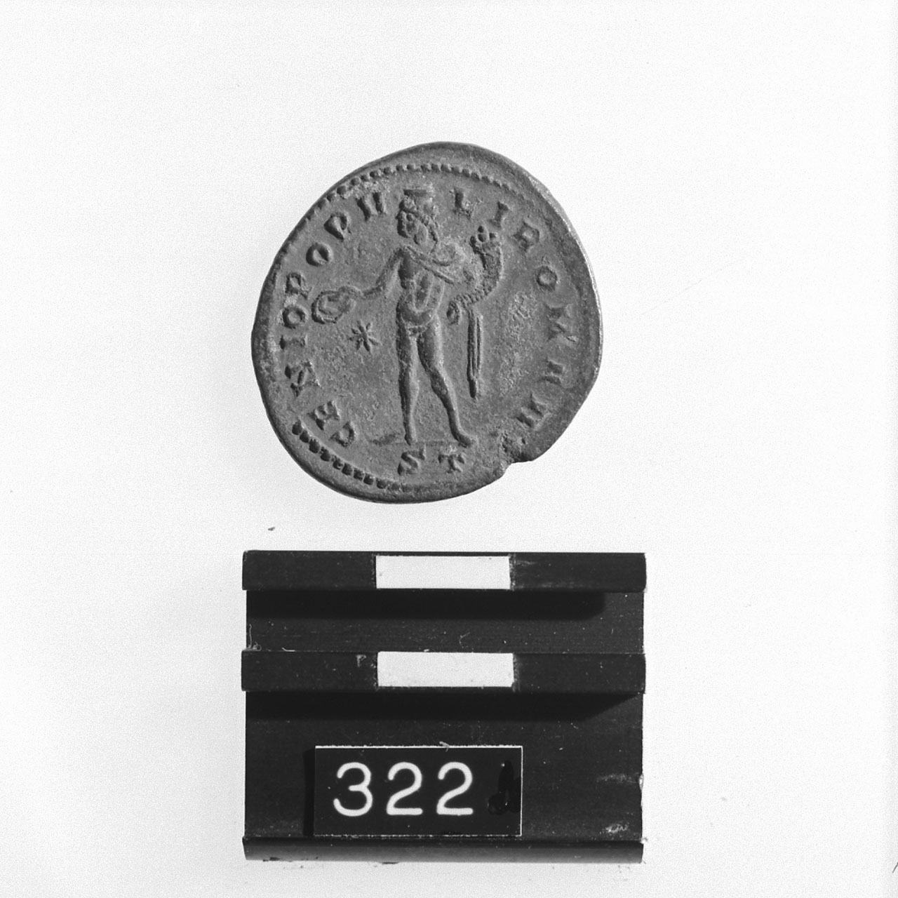 Follis, SUTHERLAND RIC VI, n. 32b (Sec. III d.C)