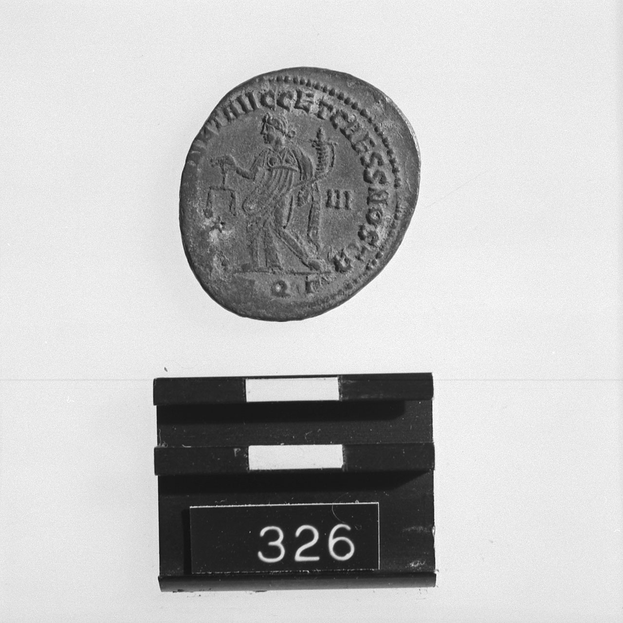 Follis, SUTHERLAND RIC VI, n.38b (Sec.IV d.C)