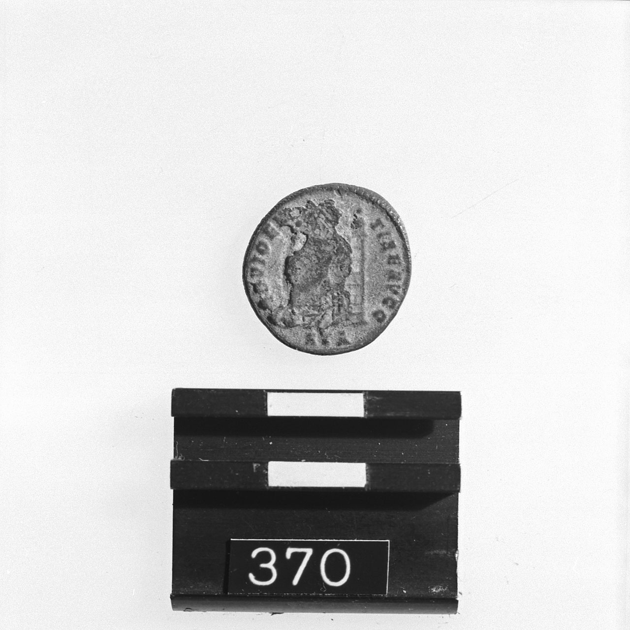 Follis, BRUUN RIC VII, n.15 (Sec.IV d.C)