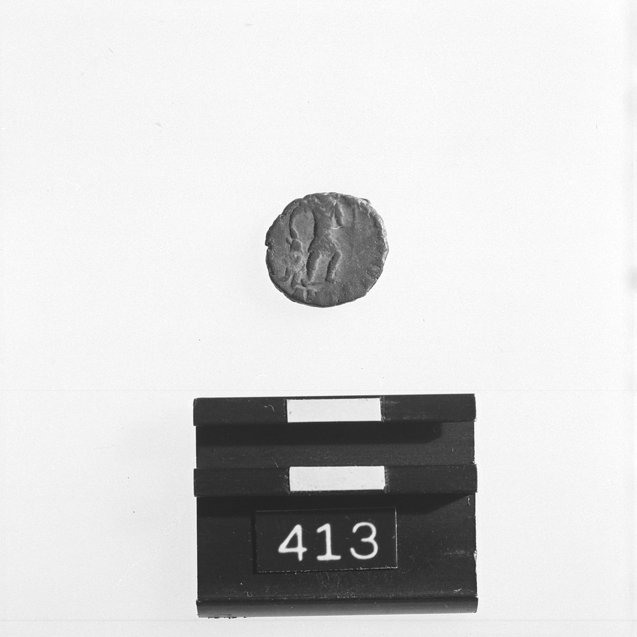 AE III, PEARCE RIC IX, p.274 sgg (Sec.IV d.C)