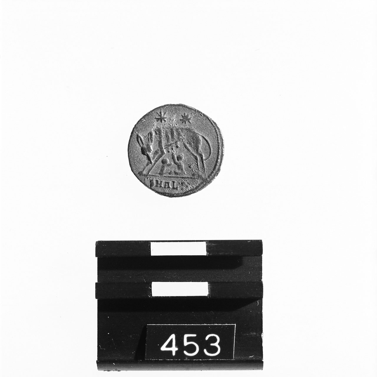 Follis, BRUUN RIC VII, n.63 (Sec.IV d.C)